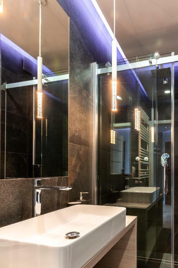 Apartament Miedziany เยเลเนียกูรา ภายนอก รูปภาพ